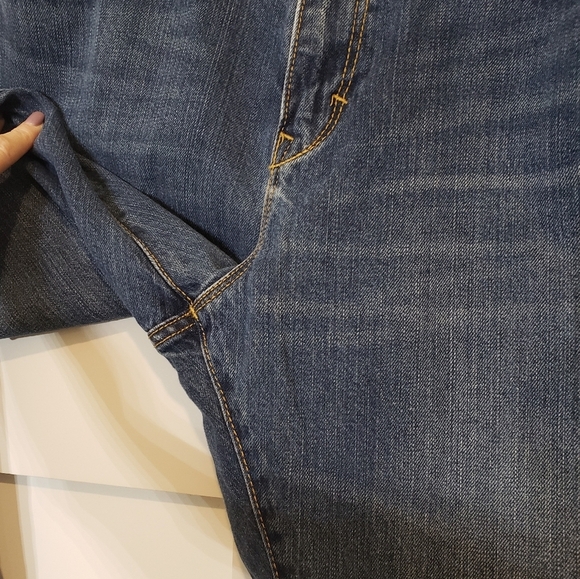 Gap Mens Straight Fit Hi Rise Jeans Size 35 x 32 100% Cotton Whiskering - Picture 6 of 12